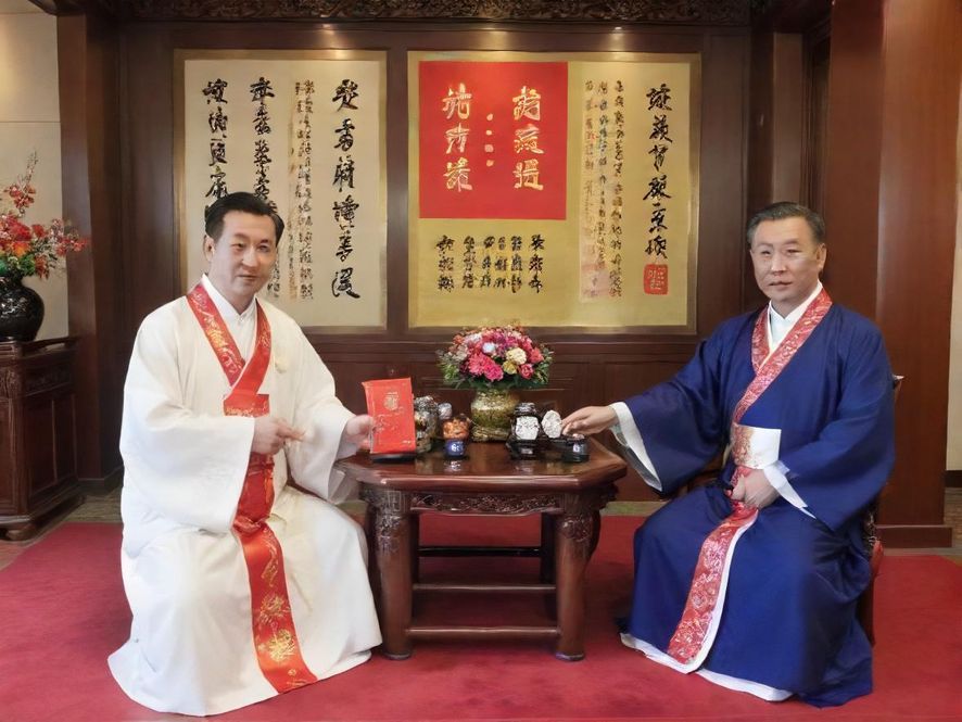 qmzhijia100推荐的潮流咖啡馆,朋友们乐享其中